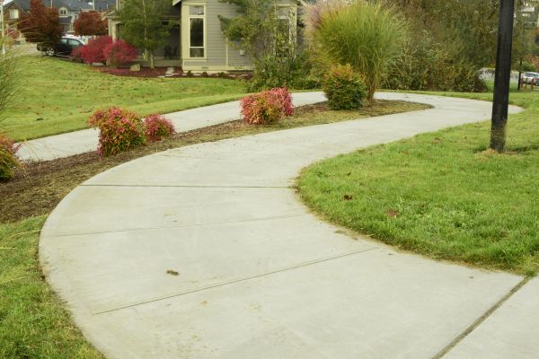 Cost of Concrete Sidewalk Replacement in Orem