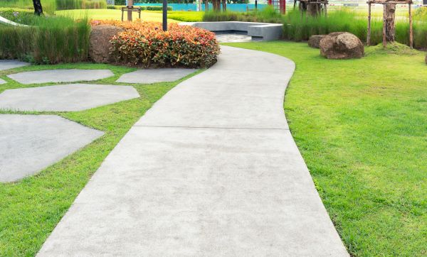 Cost of Concrete Sidewalk Installation in Orem